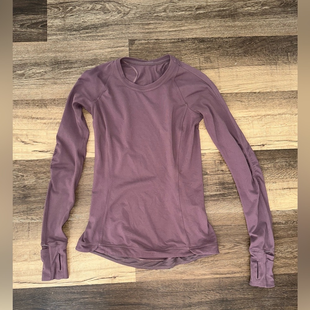 🍋LULULEMON LONG-SLEEVE 🍋